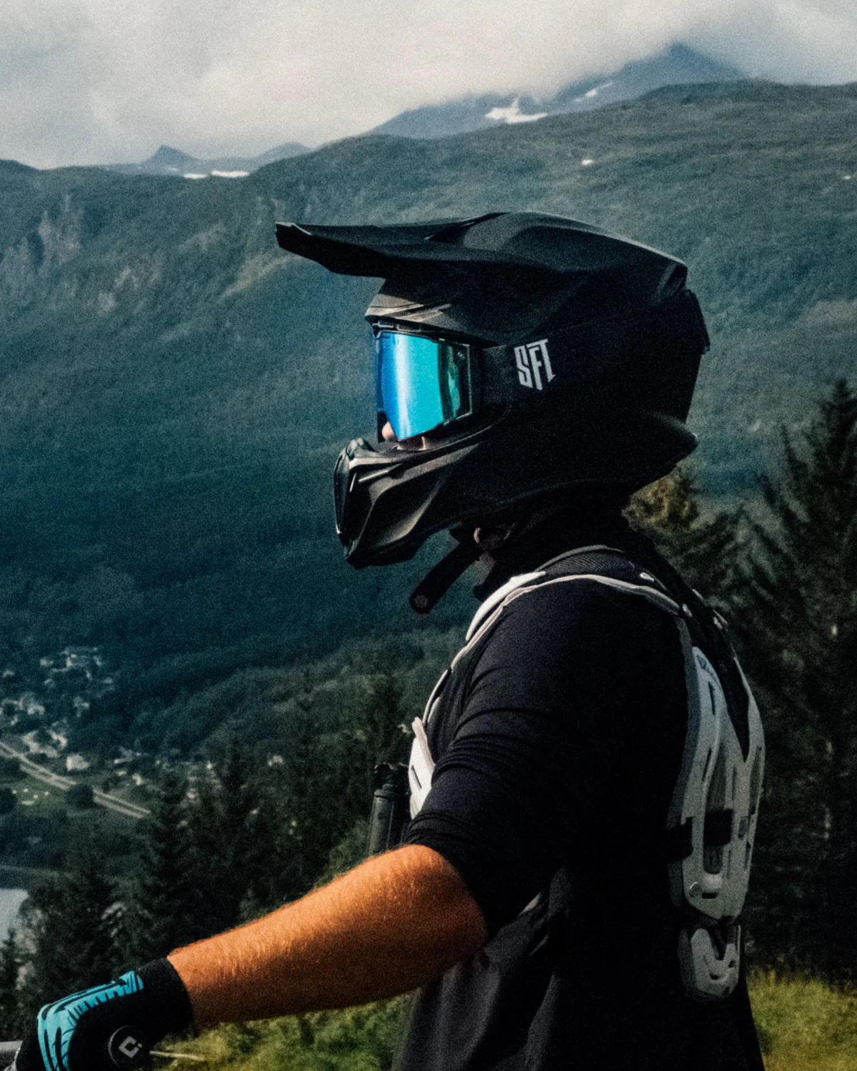 Custom Flatout Goggle - Image 6