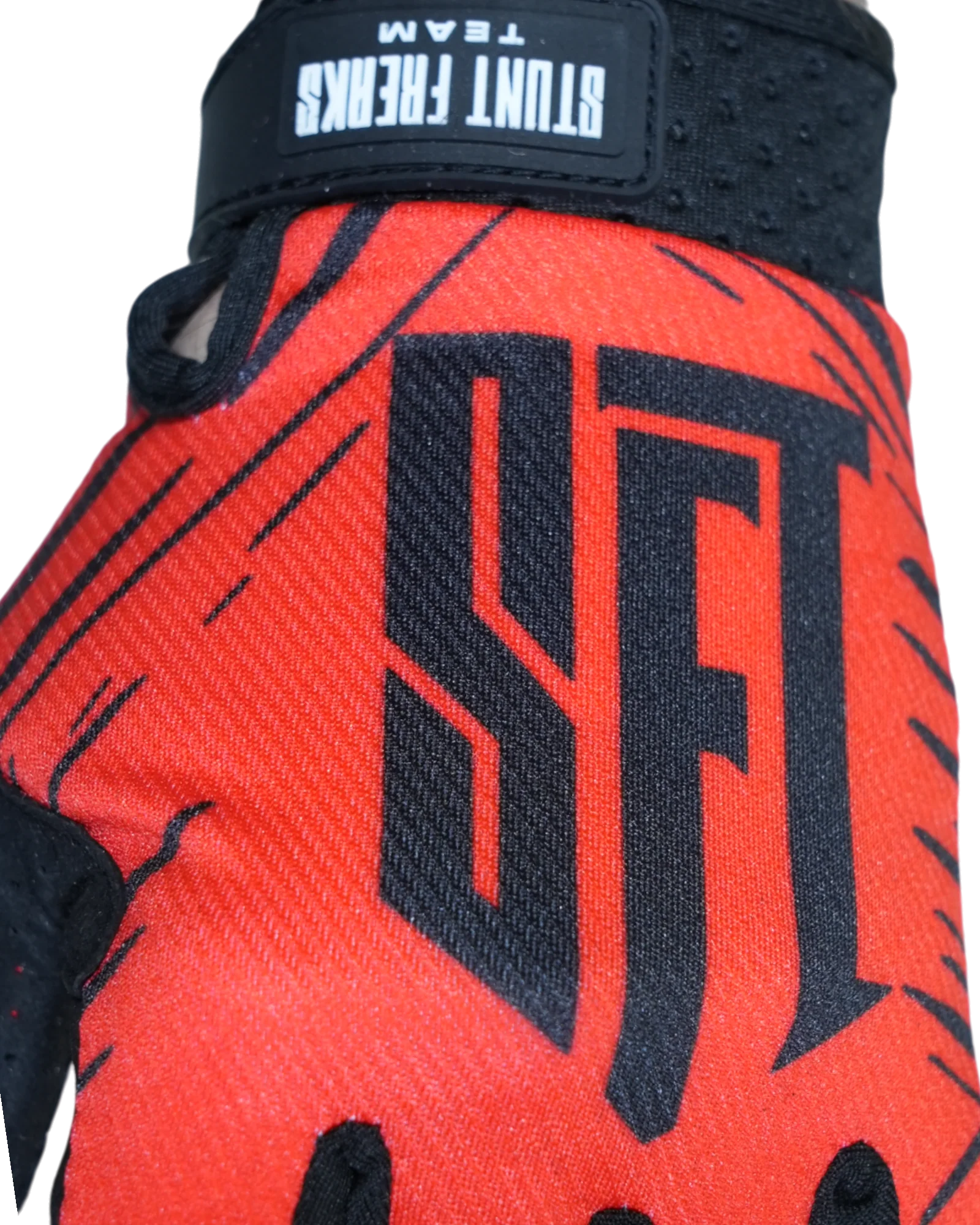 Touch Red Gloves - Image 5